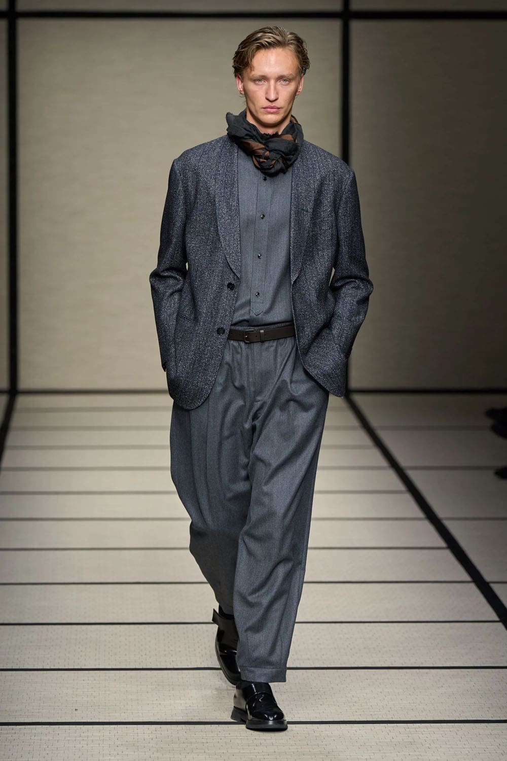 Giorgio Armani Autunno Inverno 2025 2026 Uomo Runway Magazine (17)