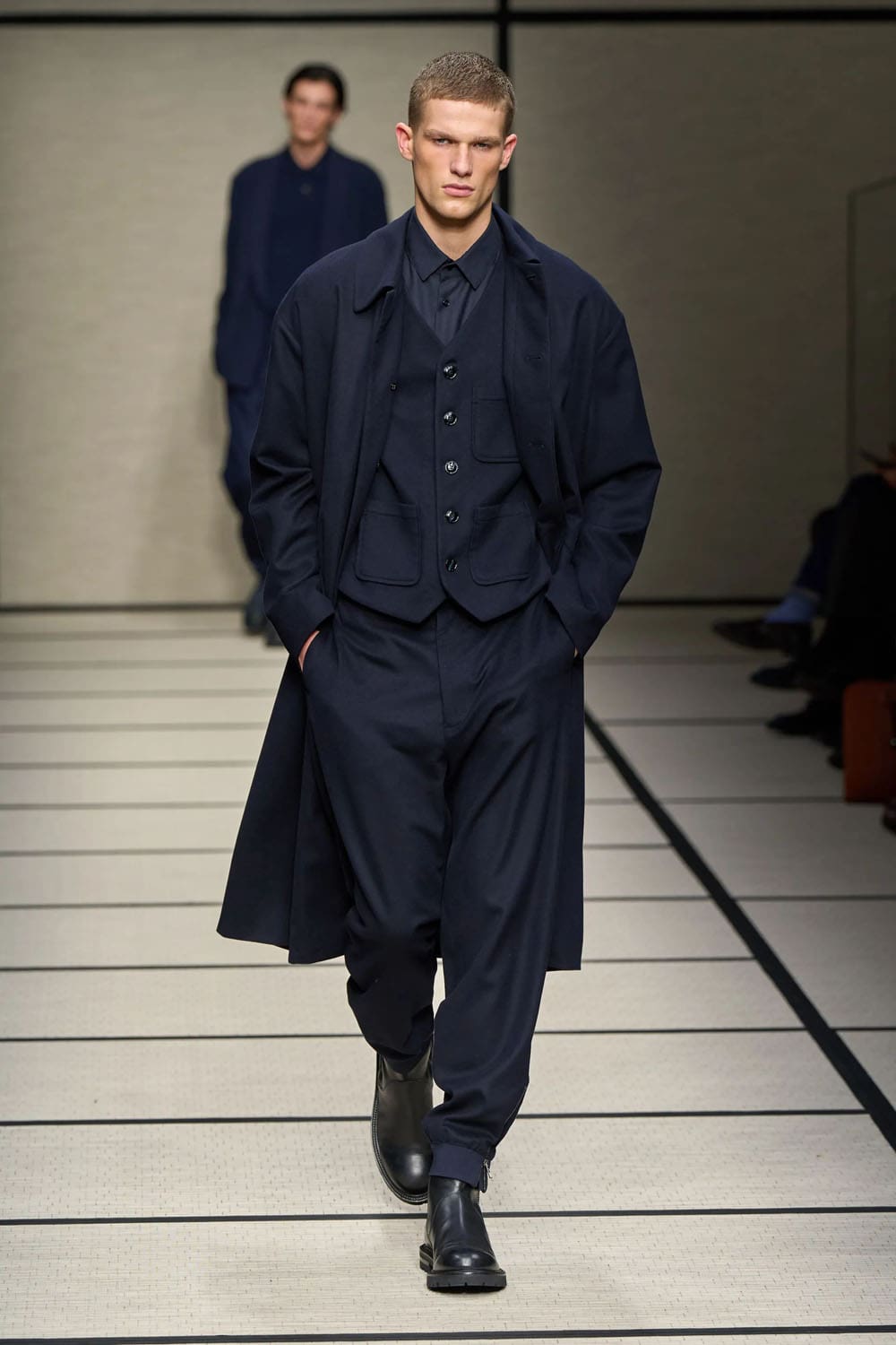 Giorgio Armani Autunno Inverno 2025 2026 Uomo Runway Magazine (73)