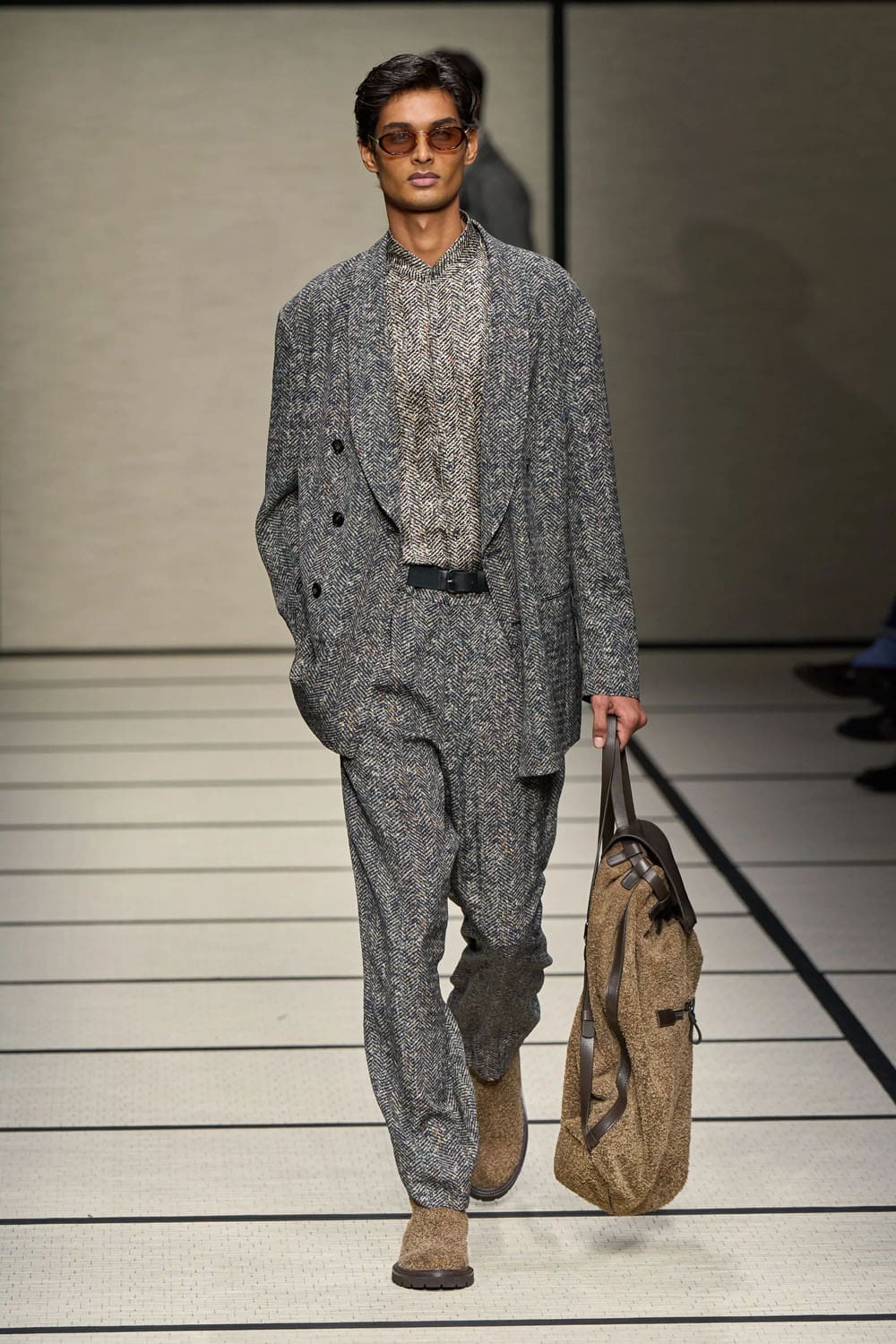 Giorgio Armani Autunno Inverno 2025 2026 Uomo Runway Magazine (88)