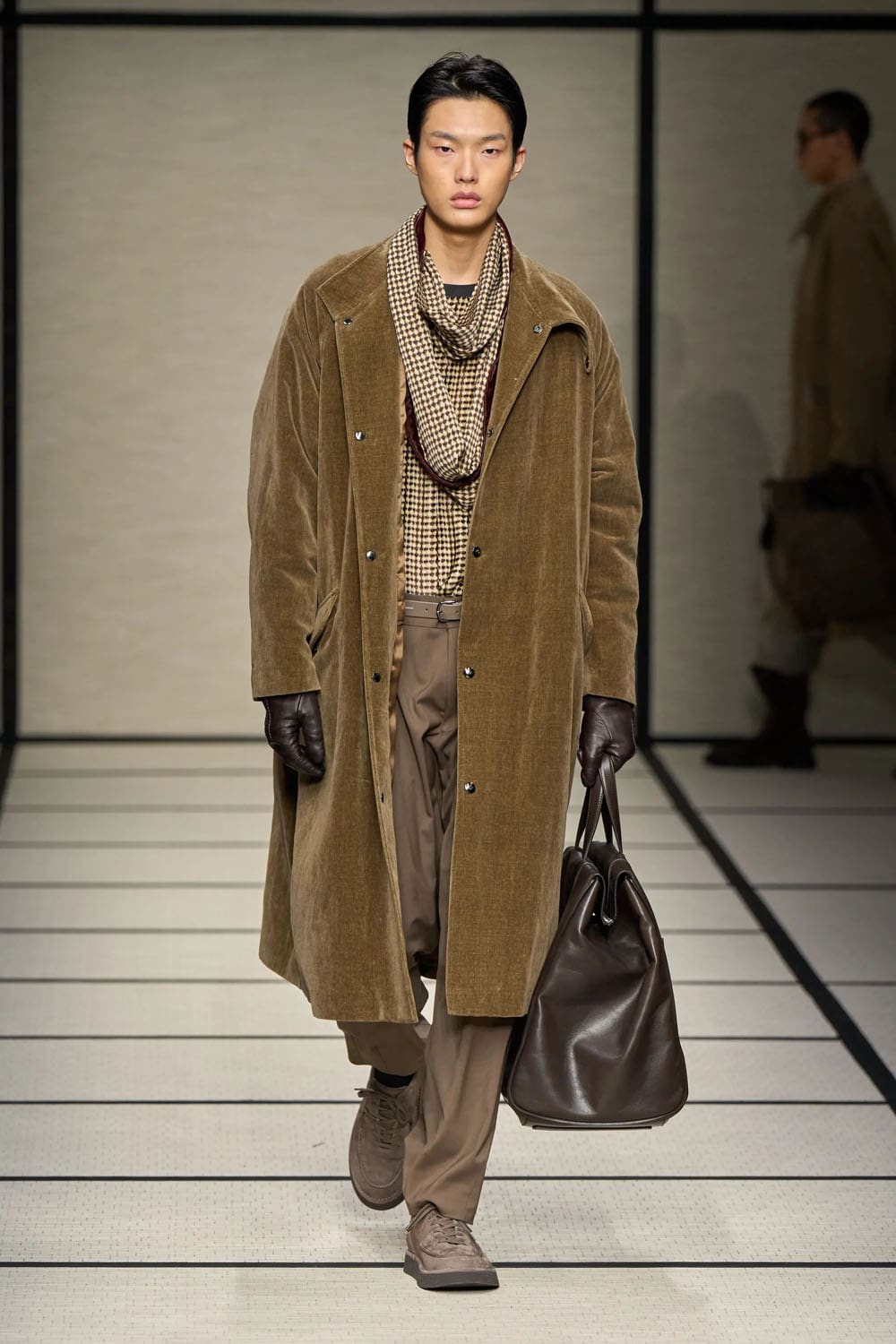 Giorgio Armani Autunno Inverno 2025 2026 Uomo Runway Magazine (94)