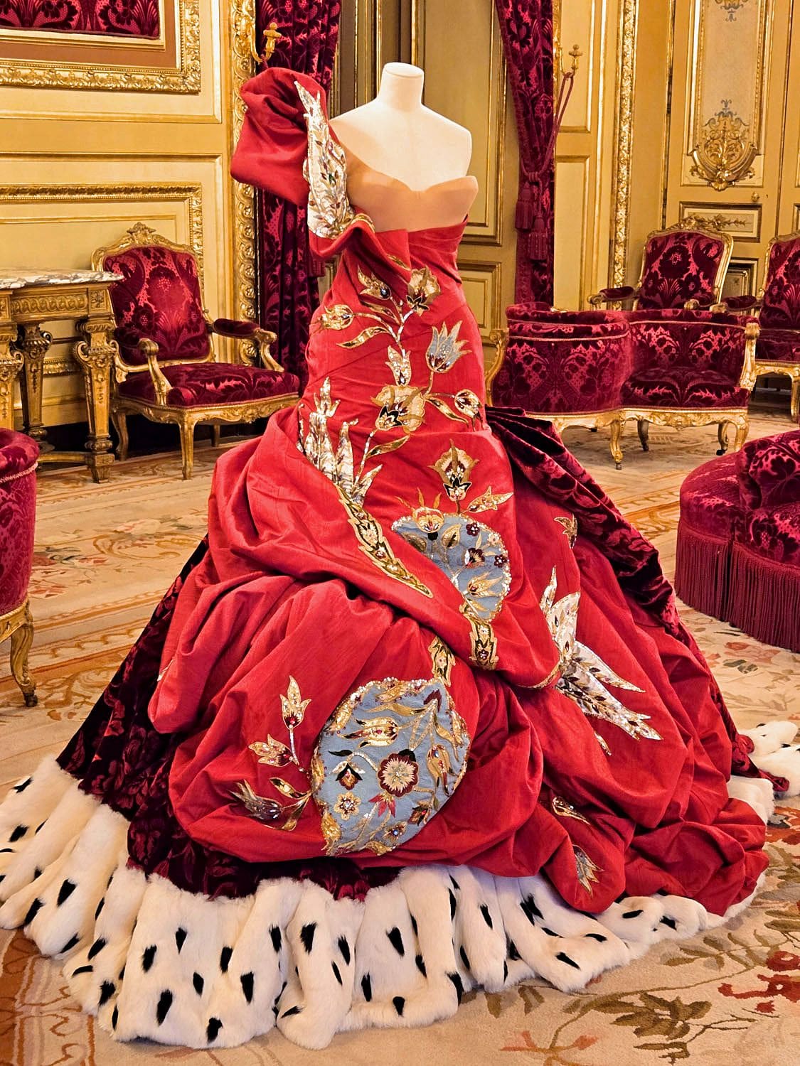 LOUVRE COUTURE Mostra d'arte e moda Parigi (15)