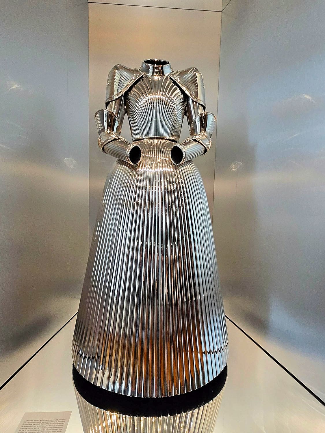 LOUVRE COUTURE Mostra d'arte e moda Parigi (5)