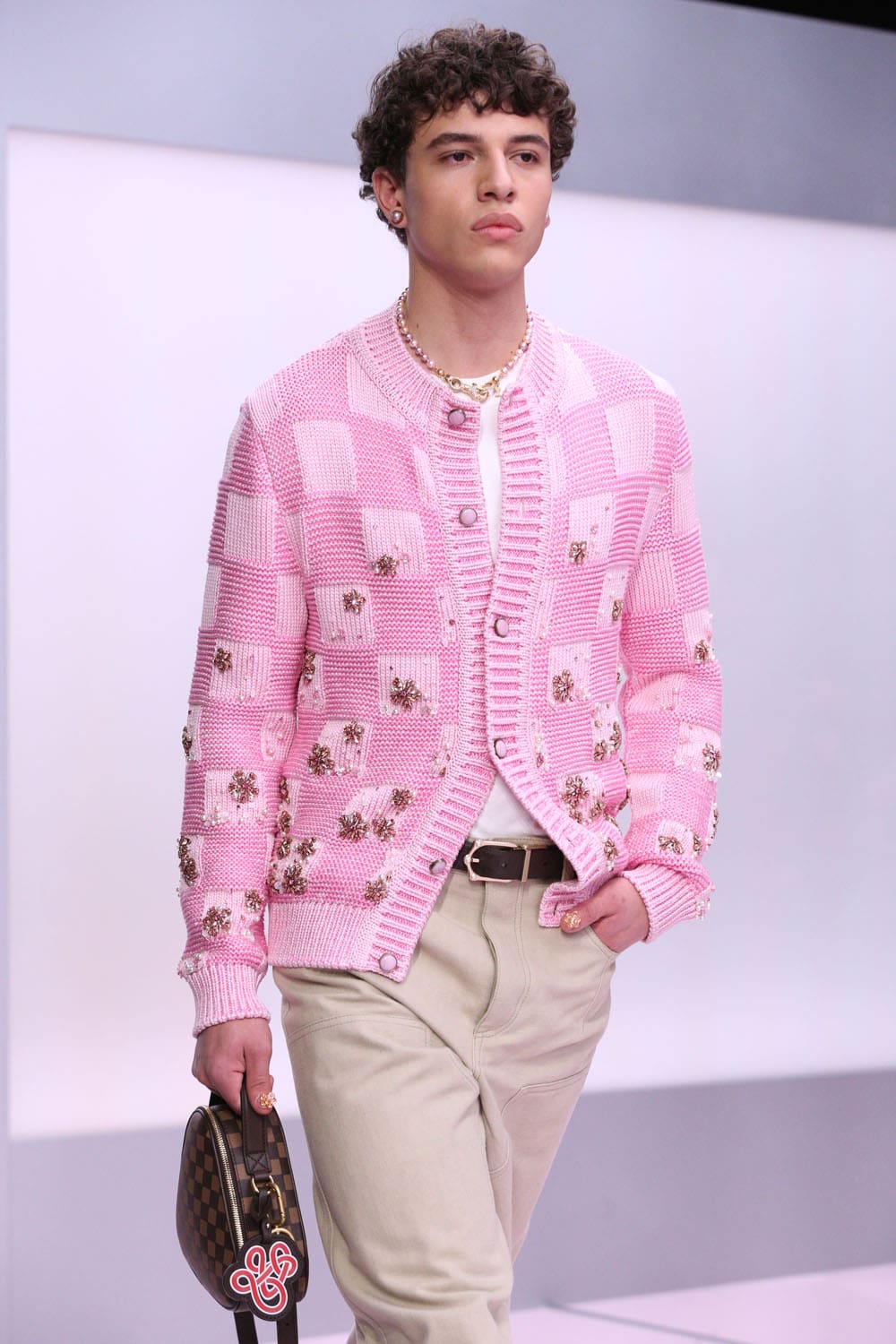 Louis Vuitton Fall Winter 2025 2026 Men Details Backstage Runway Magazine (11)