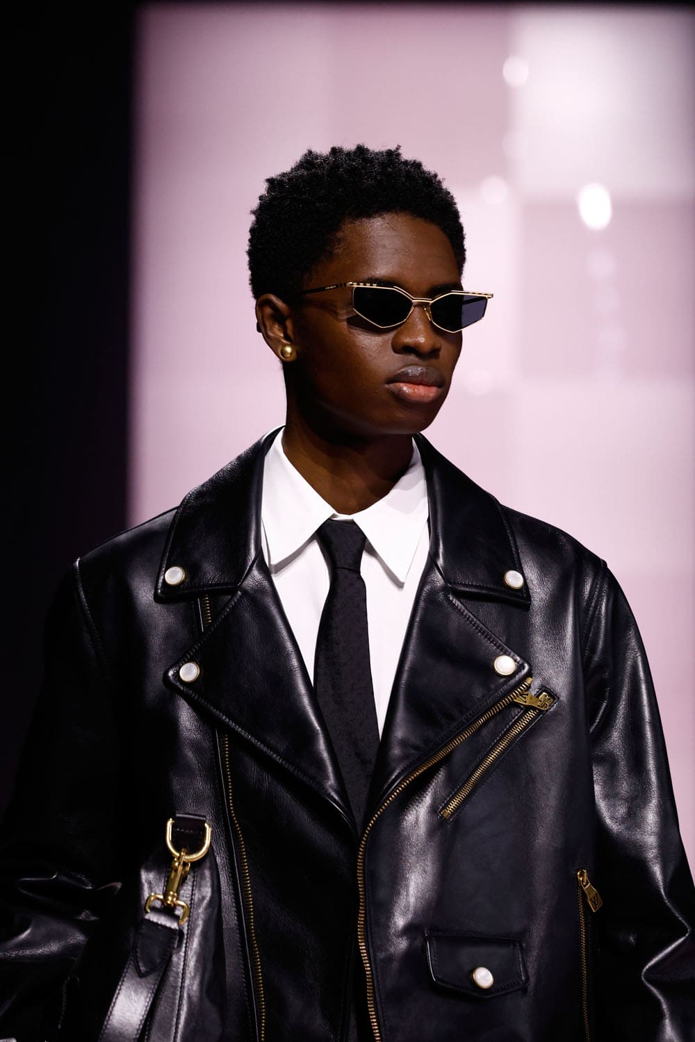 Louis Vuitton Fall Winter 2025 2026 Men Details Backstage Runway Magazine (23)