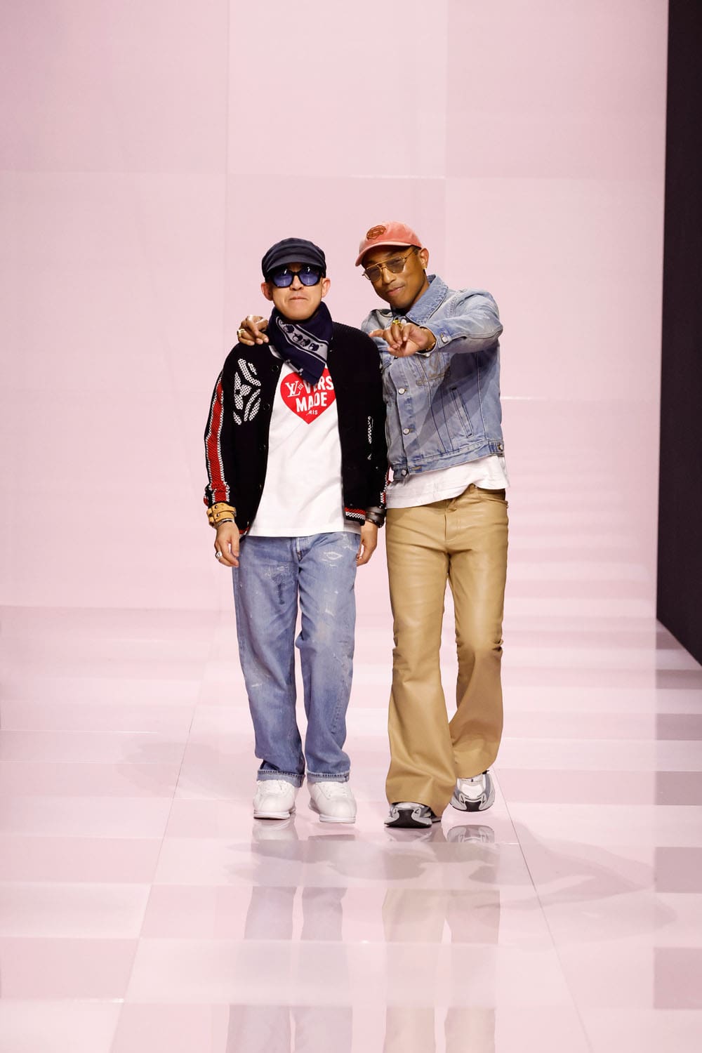Louis Vuitton Fall Winter 2025 2026 Men Details Backstage Runway Magazine (45)