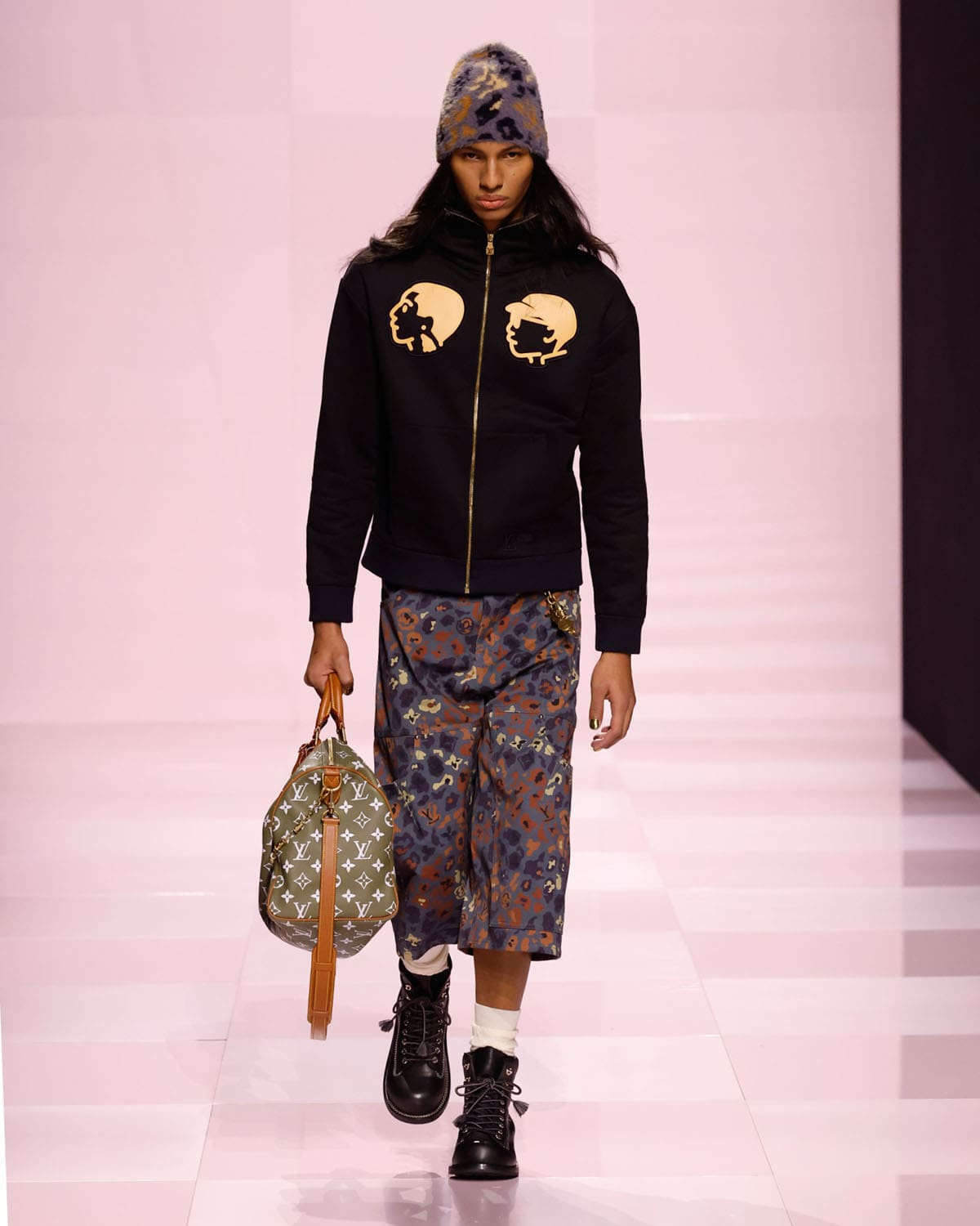 Louis Vuitton Fall Winter 2025 2026 Men Runway Magazine (46)