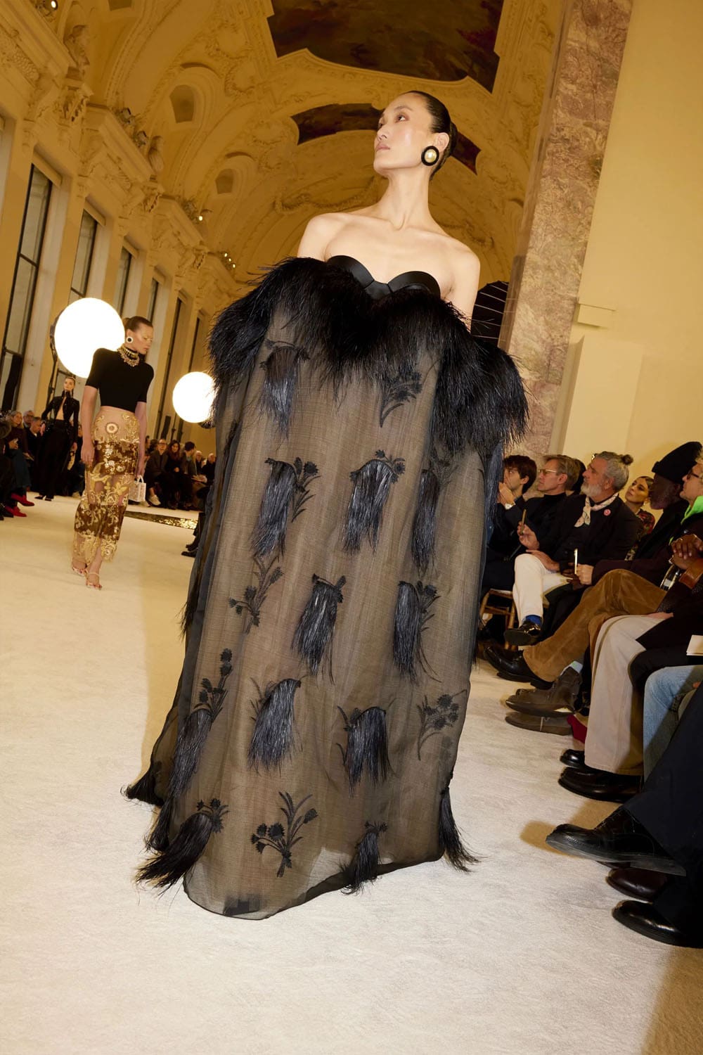 Schiaparelli Haute Couture Spring Summer 2025 Runway Magazine (16)