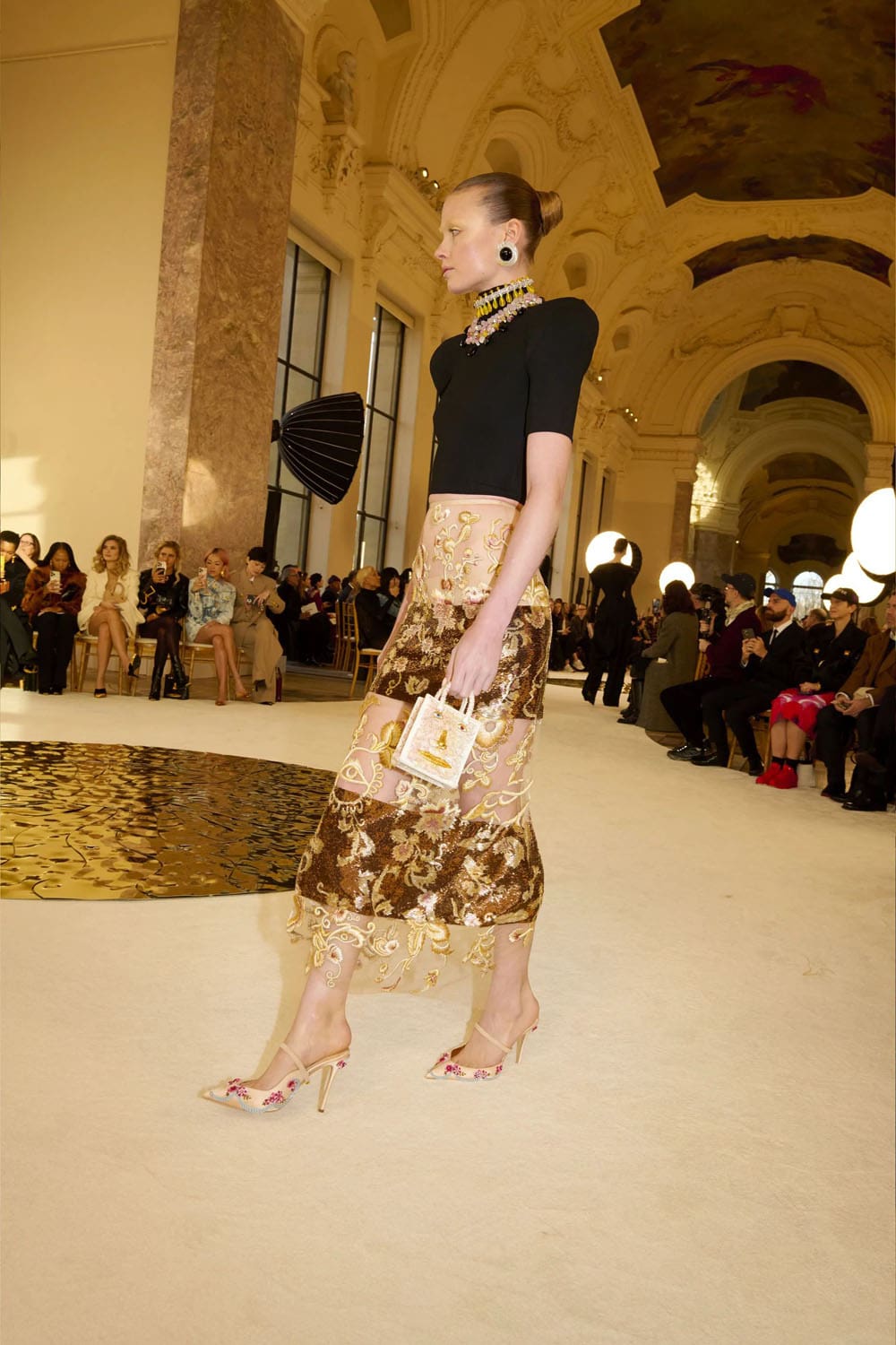 Schiaparelli Haute Couture Spring Summer 2025 Runway Magazine (17)