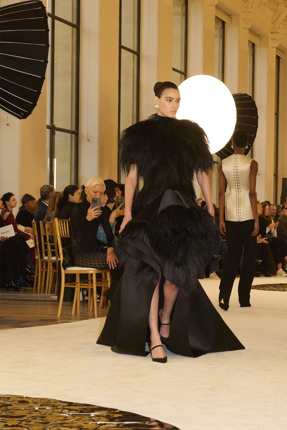 Schiaparelli Haute Couture Spring Summer 2025 Runway Magazine (22)