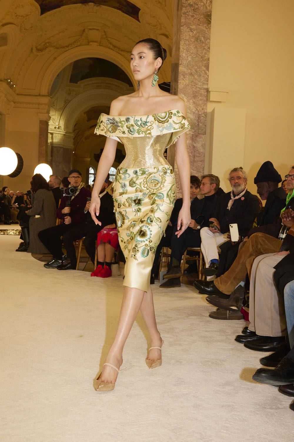 Schiaparelli Haute Couture Spring Summer 2025 Runway Magazine (30)