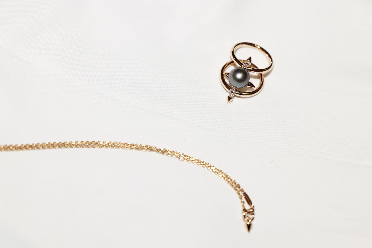 蒂芙尼 (Tiffany & Co) 庆祝 Pharrell Williams 推出全新 Tiffany Titan 系列