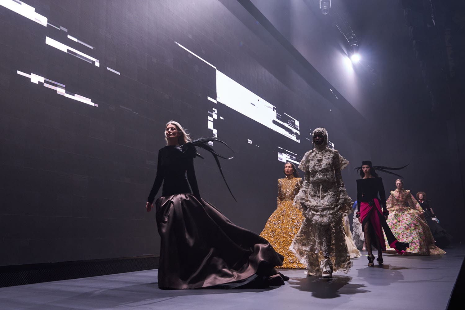 Valentino Alta Costura Primavera Verão 2025 Finale Runway Revista (2)