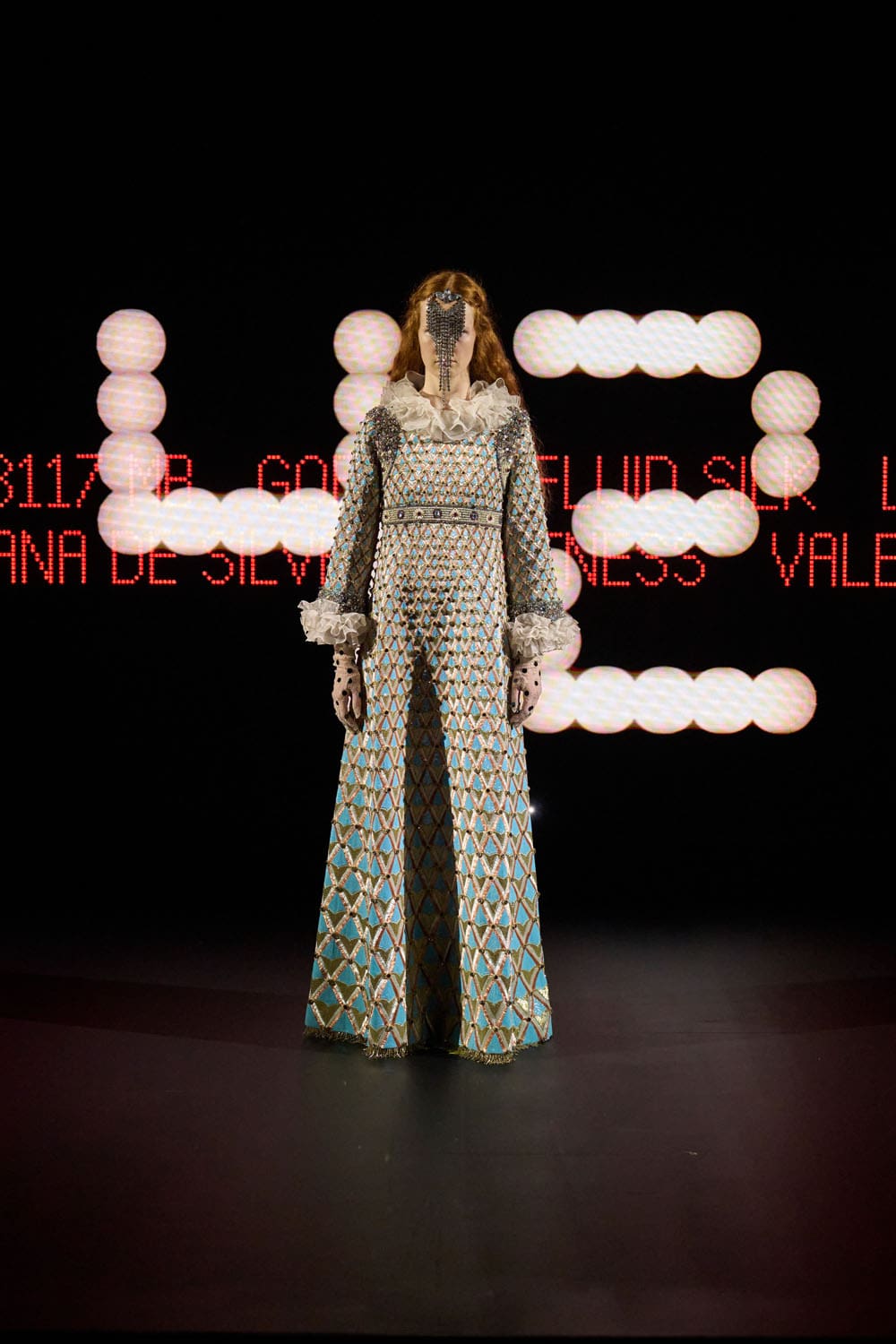 Valentino Haute Couture Primavera Verão 2025 Runway Revista (42)