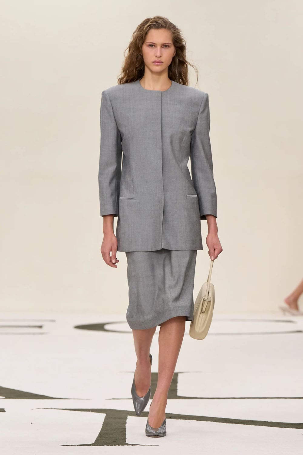 Calvin Klein Autunno Inverno 2025 2026 New York Runway Magazine (10)