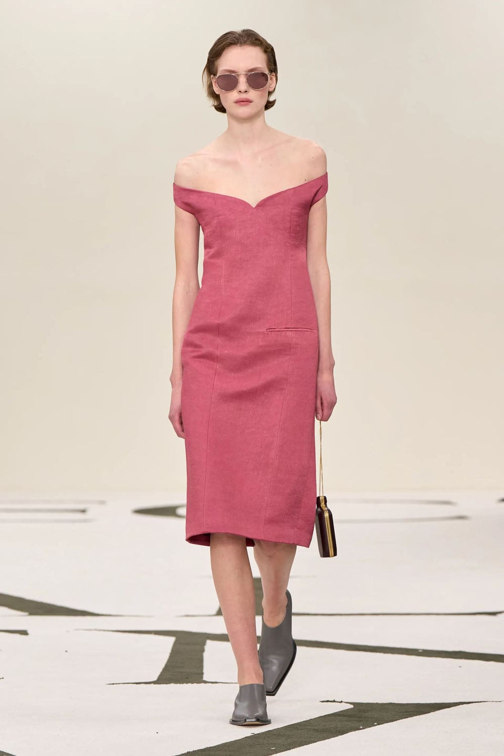 Calvin Klein Autunno Inverno 2025 2026 New York Runway Magazine (28)
