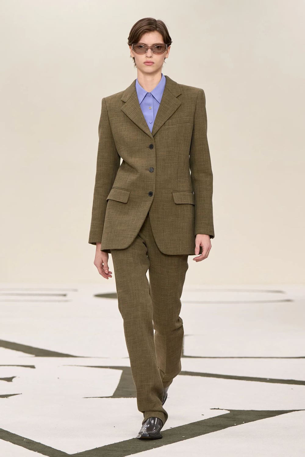 Calvin Klein Autunno Inverno 2025 2026 New York Runway Magazine (34)