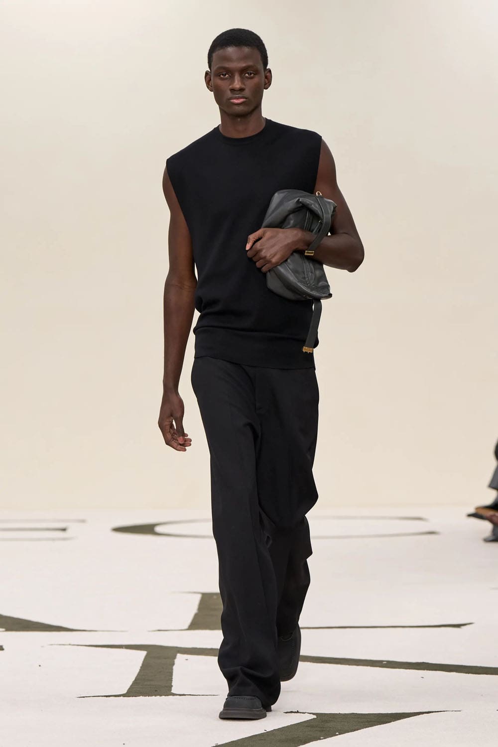 Calvin Klein Autunno Inverno 2025 2026 New York Runway Magazine (54)