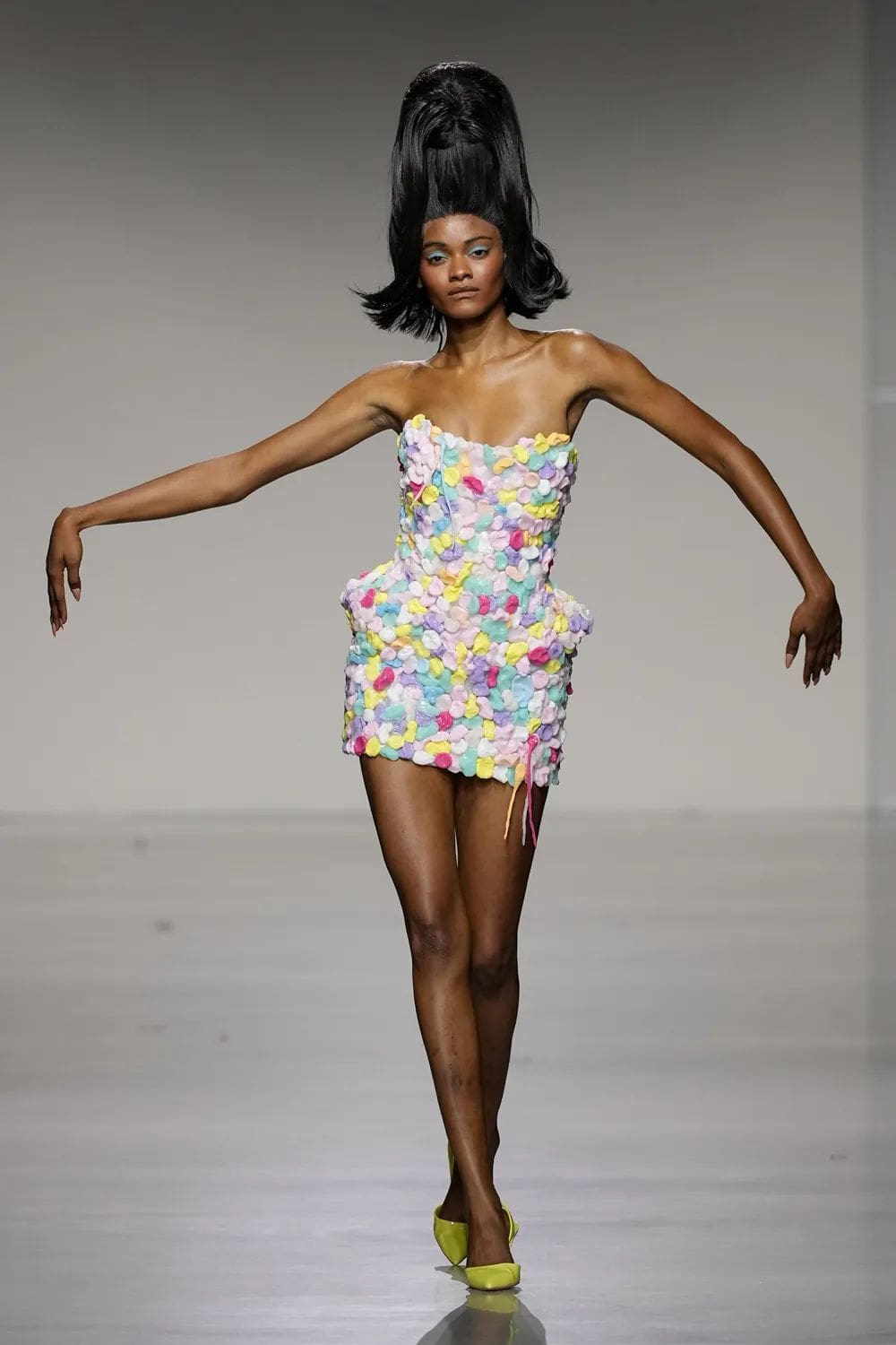 Christian Cowan Automne Hiver 2025 2026 New York Runway Magazine (1)