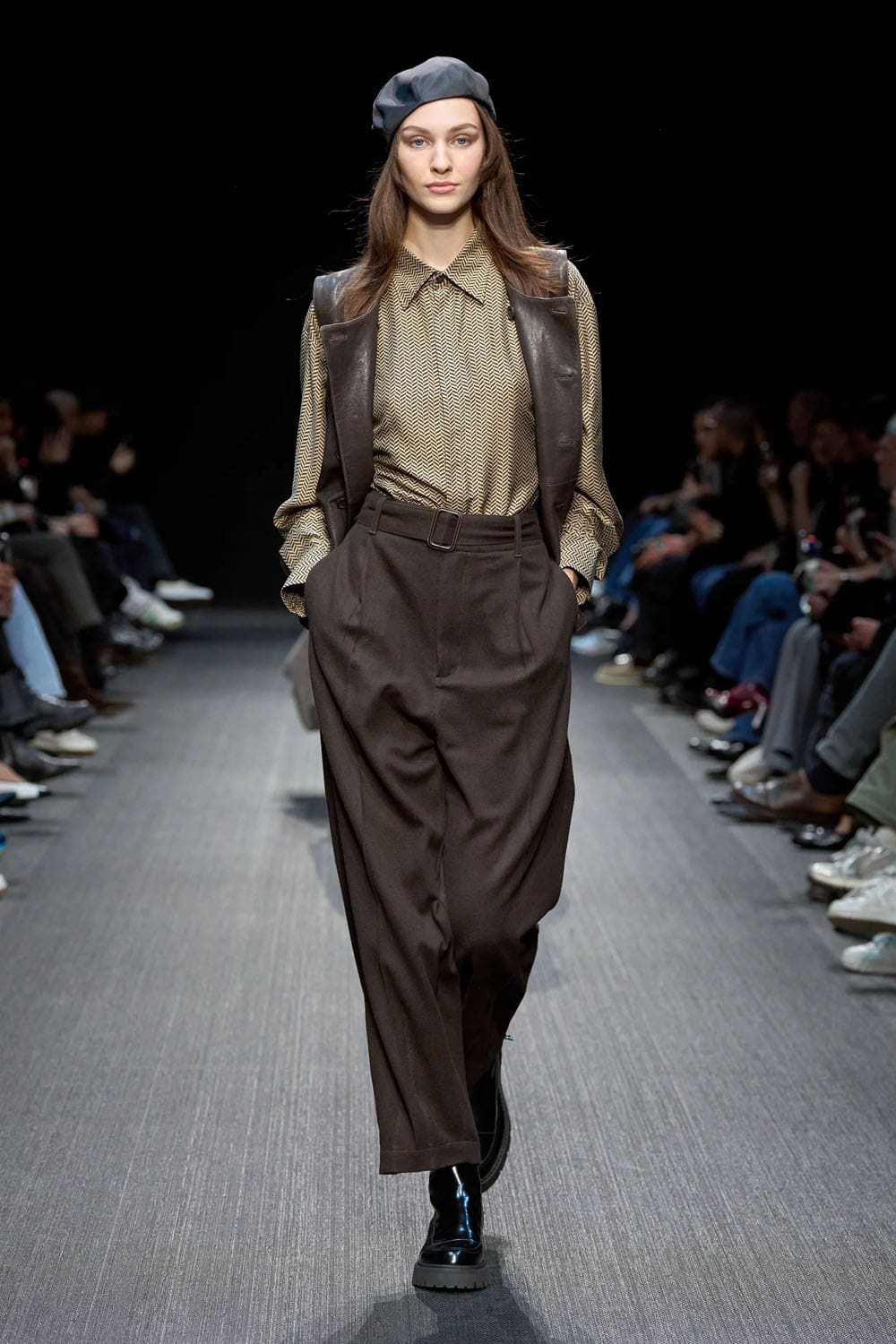 Emporio Armani Herbst Winter 2025 2026 Runway Magazin (10)