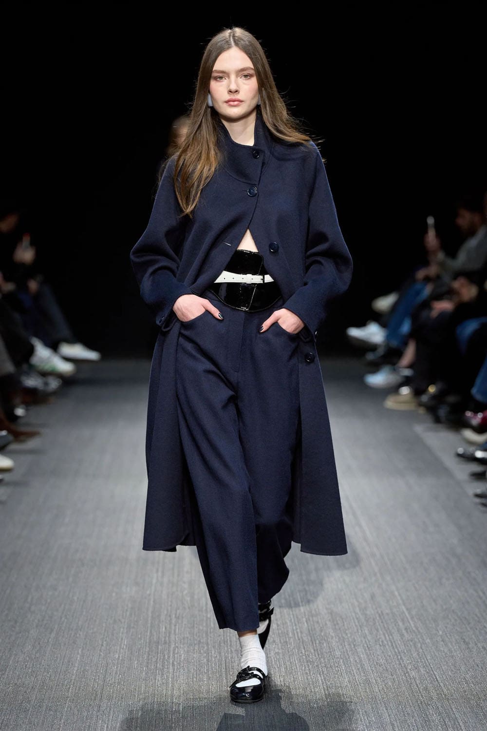 Emporio Armani Herbst Winter 2025 2026 Runway Magazin (17)