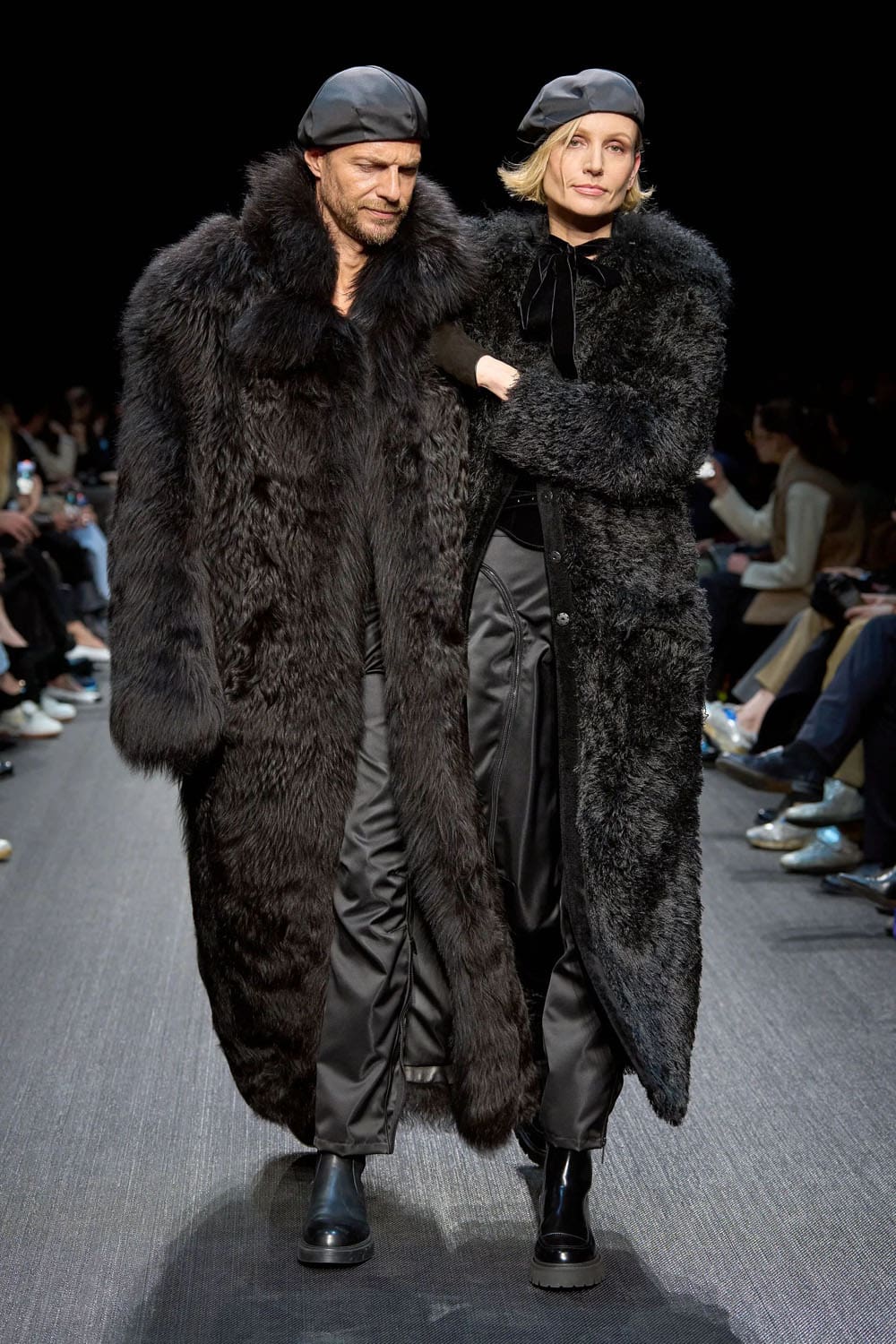 Emporio Armani Herbst Winter 2025 2026 Runway Magazin (62)