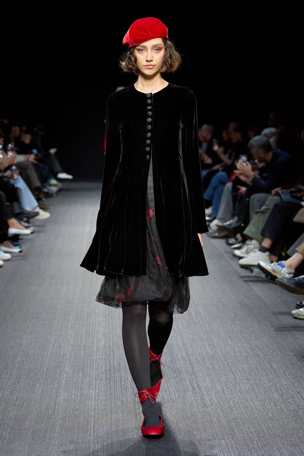 Emporio Armani Herbst Winter 2025 2026 Runway Magazin (68)
