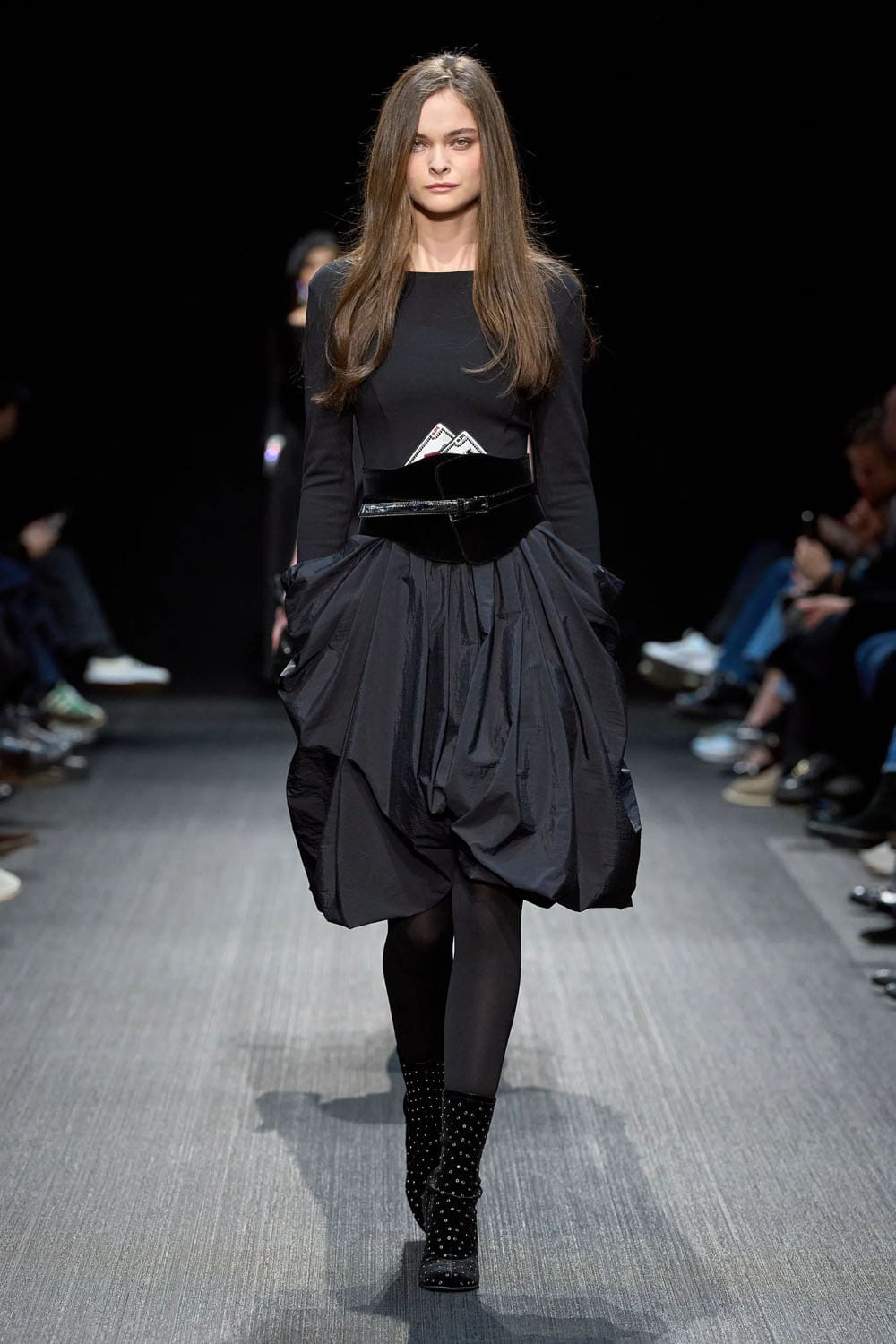 Emporio Armani Herbst Winter 2025 2026 Runway Magazin (74)