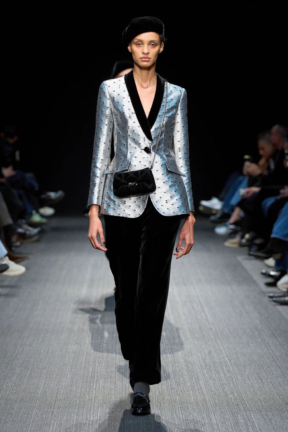 Emporio Armani Herbst Winter 2025 2026 Runway Magazin (78)