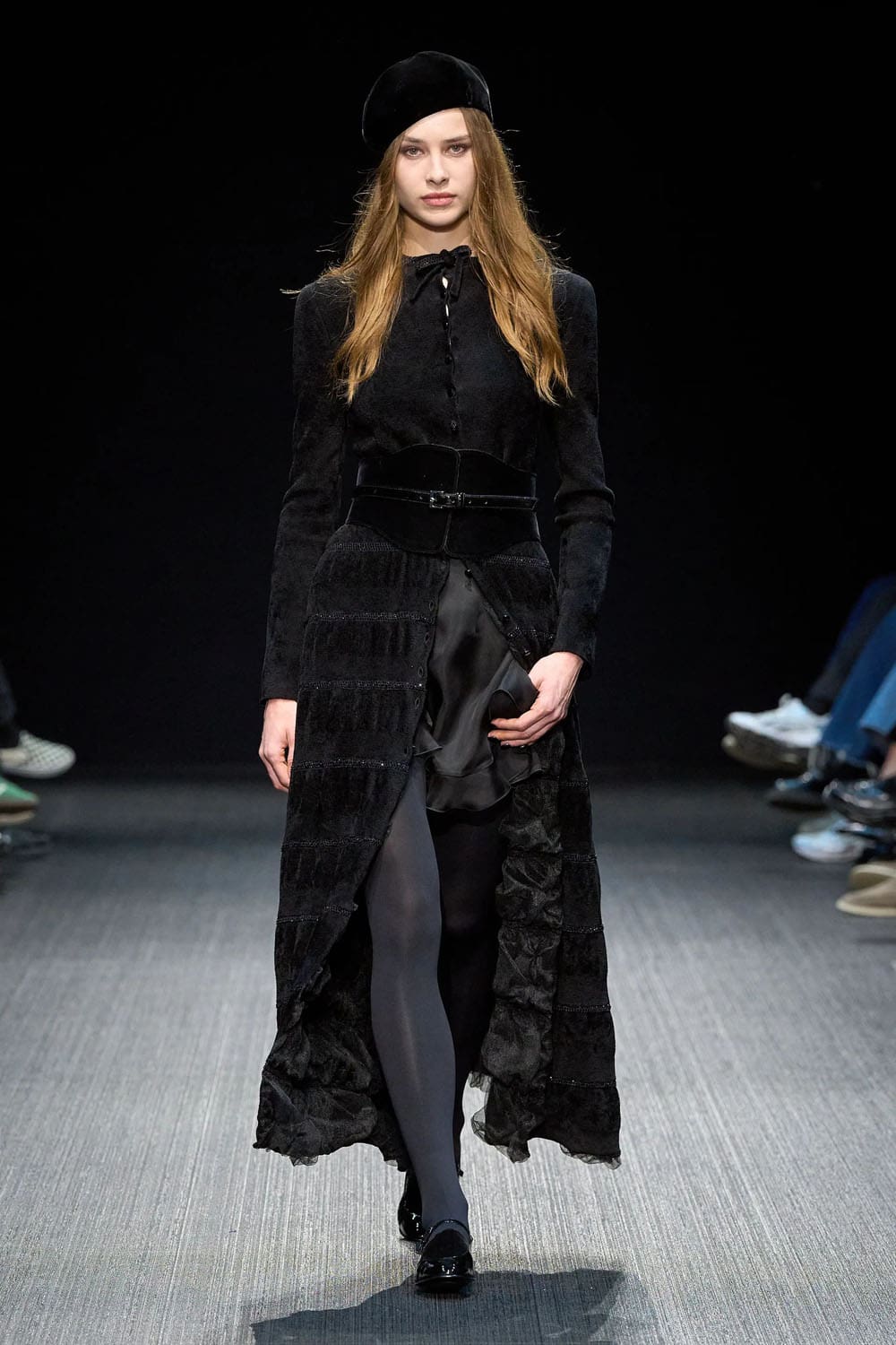 Emporio Armani Herbst Winter 2025 2026 Runway Magazin (84)
