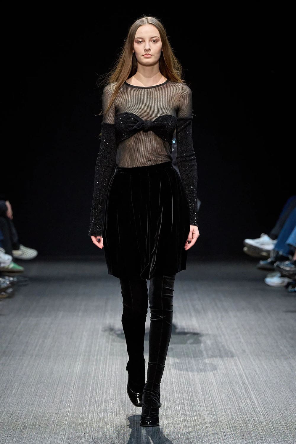 Emporio Armani Herbst Winter 2025 2026 Runway Magazin (85)