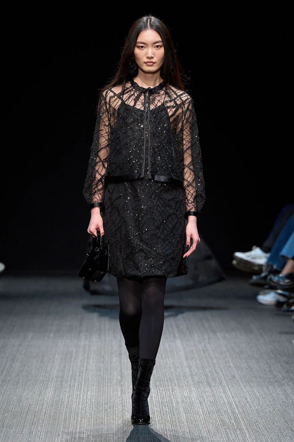Emporio Armani Herbst Winter 2025 2026 Runway Magazin (94)