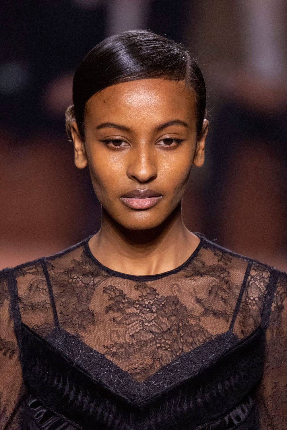 Fendi Automne Hiver 2025 2026 Gros plan sur les détails Runway Magazine (237)