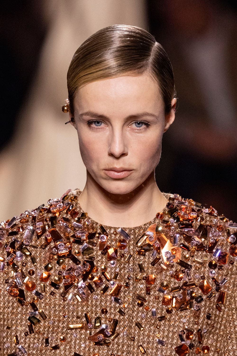 Fendi Automne Hiver 2025 2026 Gros plan sur les détails Runway Magazine (66)