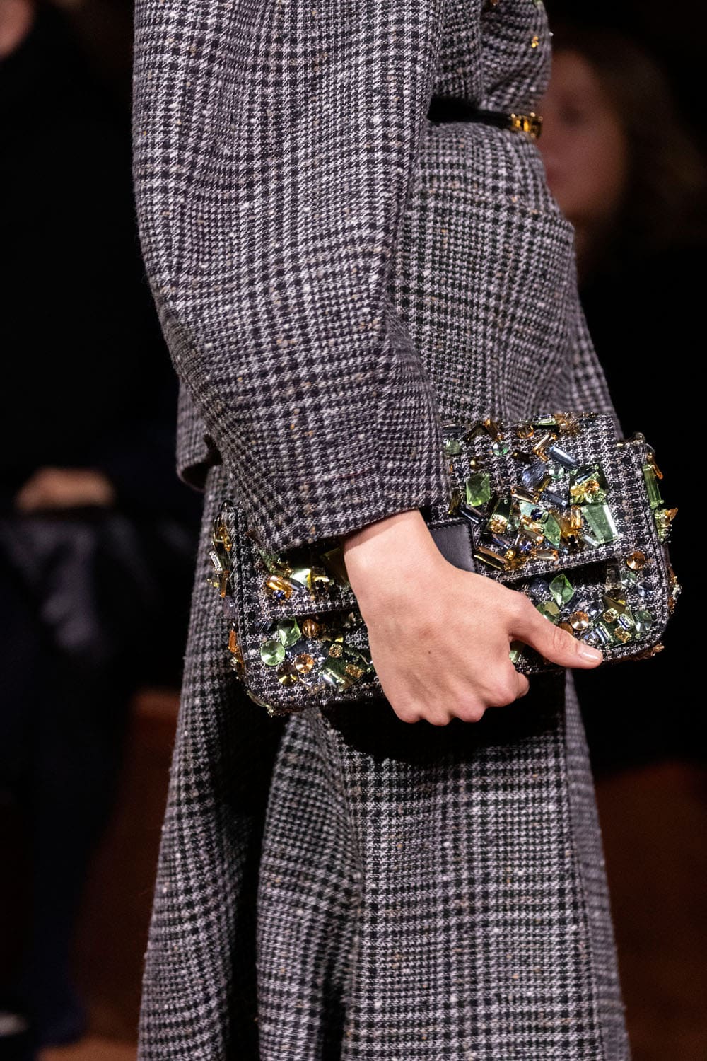 Fendi Automne Hiver 2025 2026 Gros plan sur les détails Runway Magazine (68)