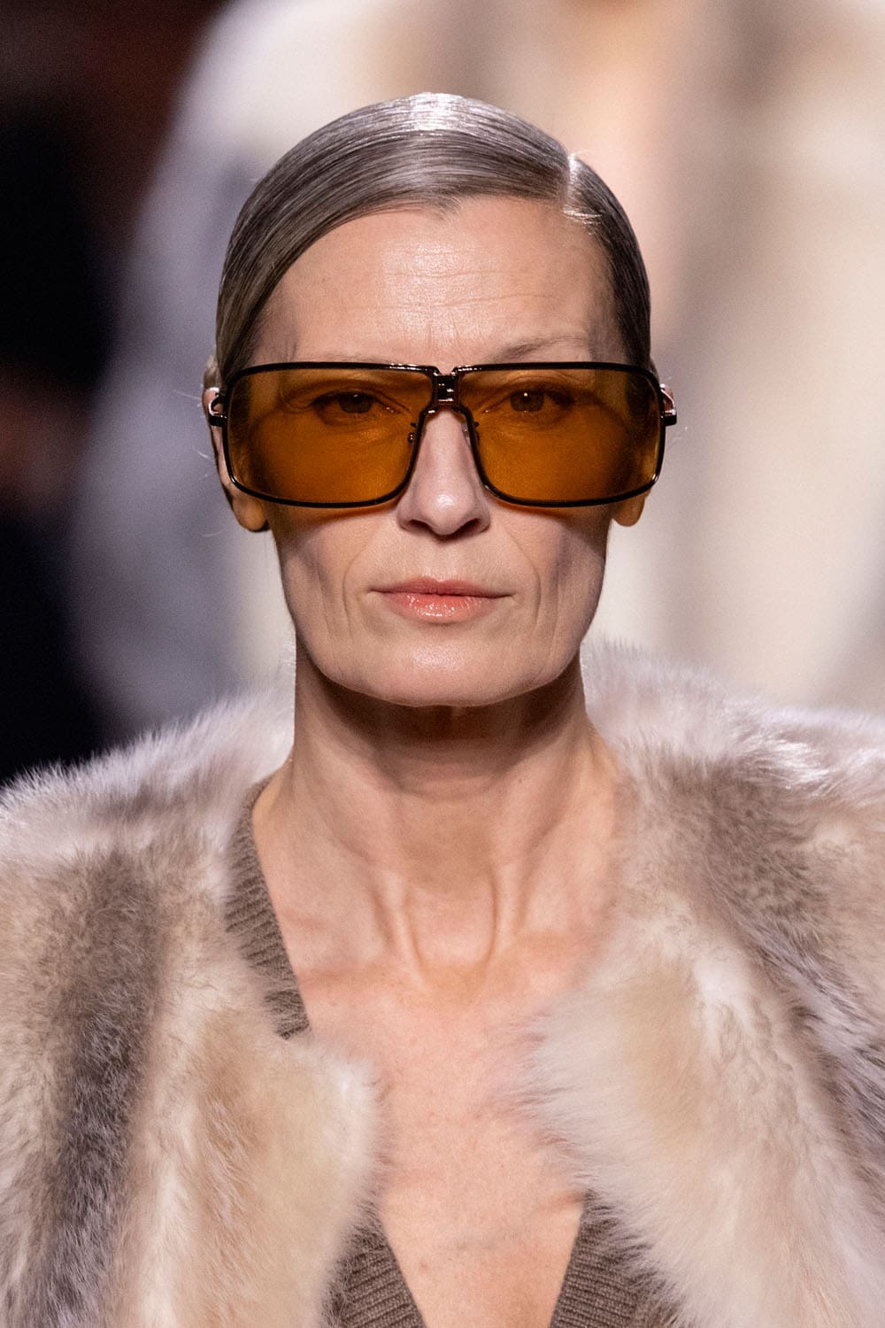 Fendi Automne Hiver 2025 2026 Gros plan sur les détails Runway Magazine (87)