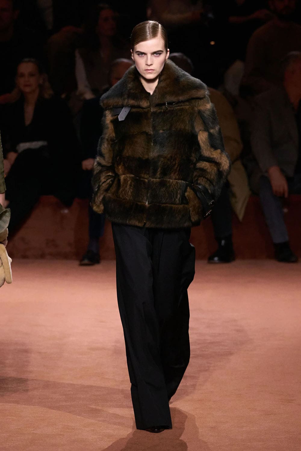 Fendi Otoño Invierno 2025 2026 Runway Revista (11)
