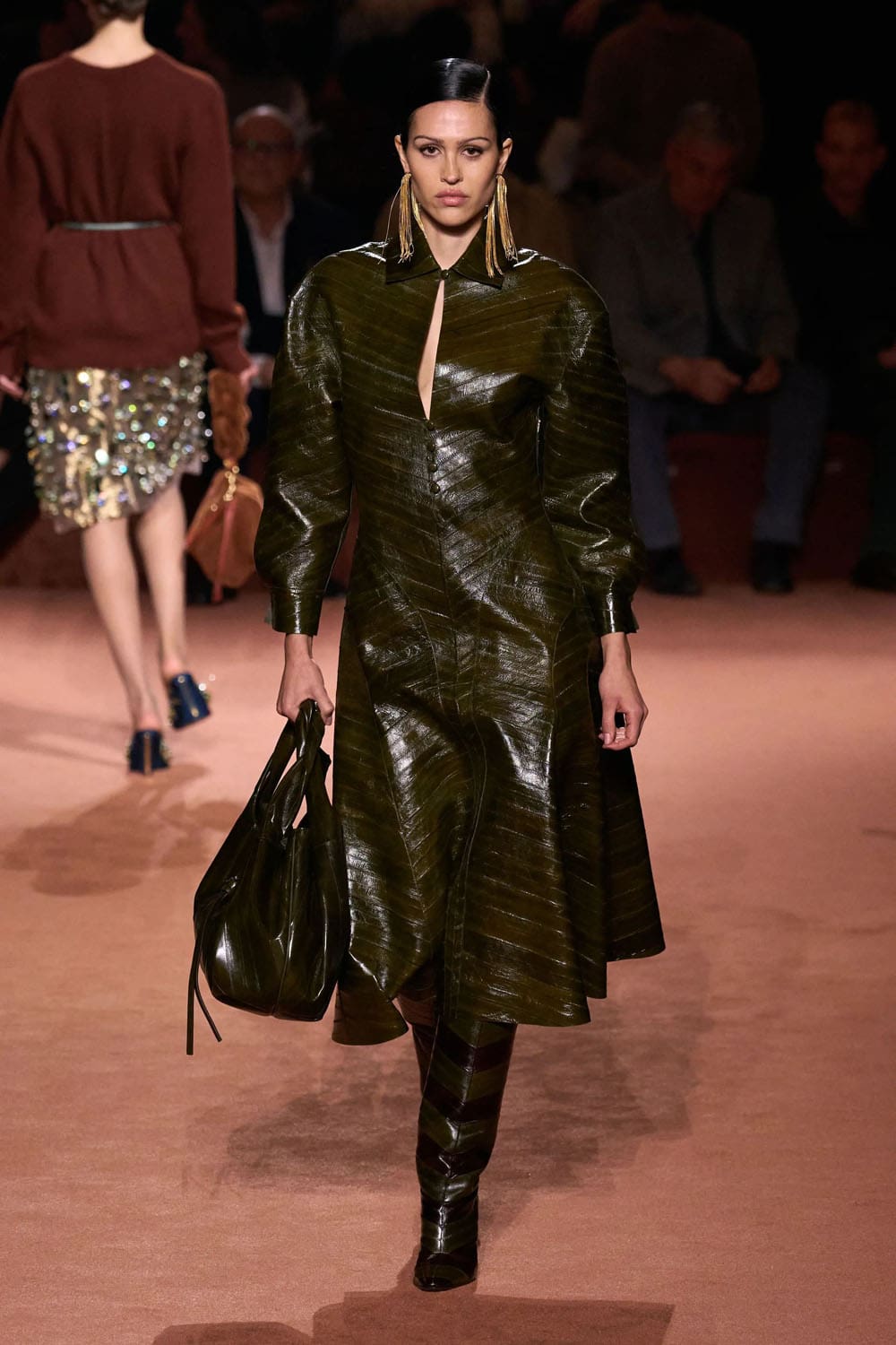 Fendi Otoño Invierno 2025 2026 Runway Revista (34)