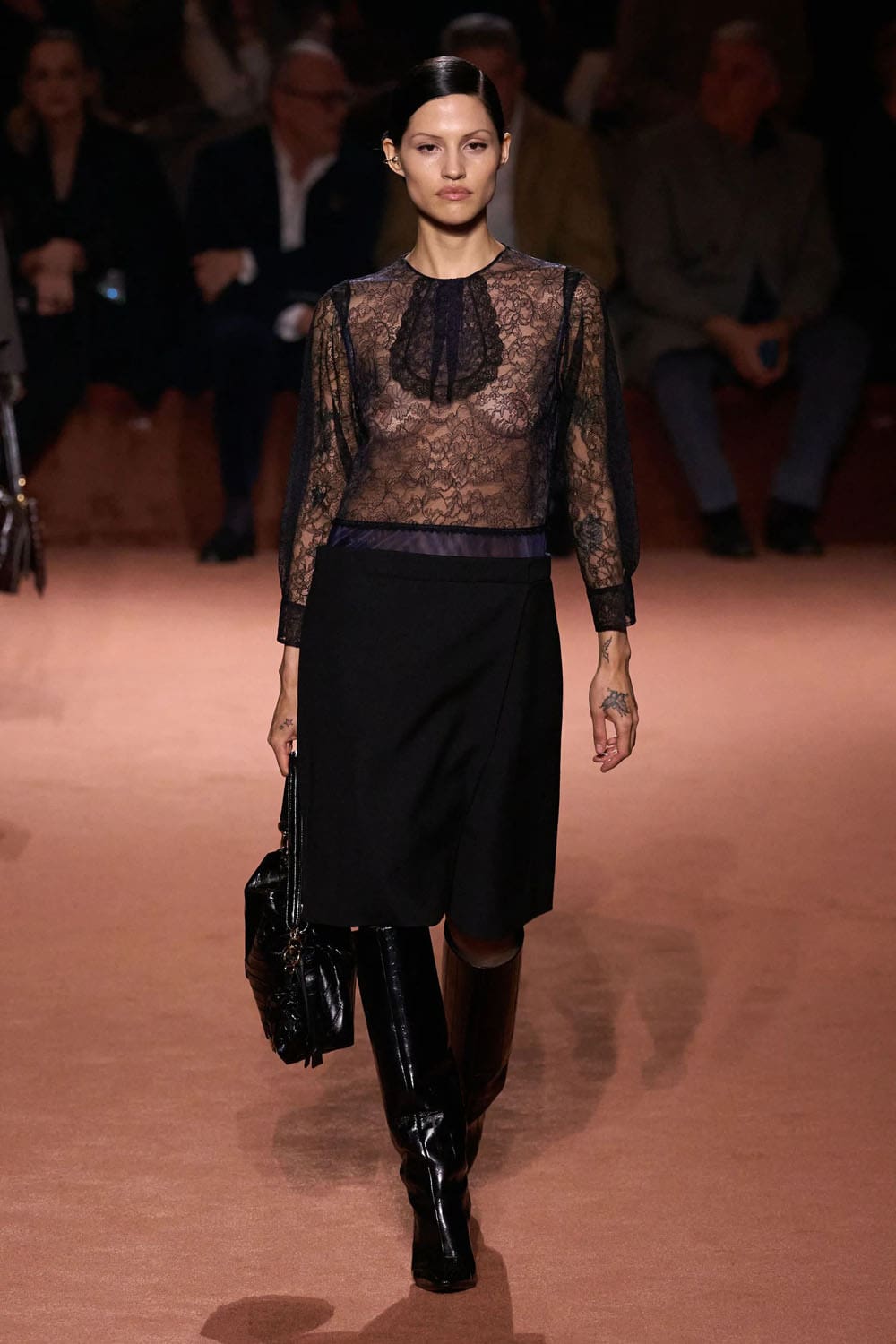 Fendi Otoño Invierno 2025 2026 Runway Revista (61)