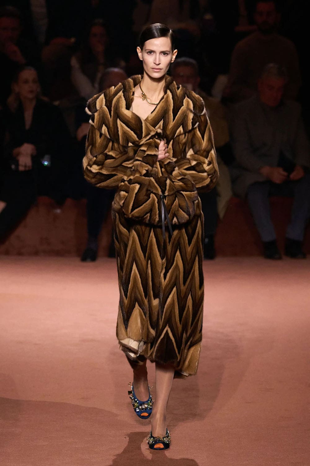 Fendi Otoño Invierno 2025 2026 Runway Revista (63)