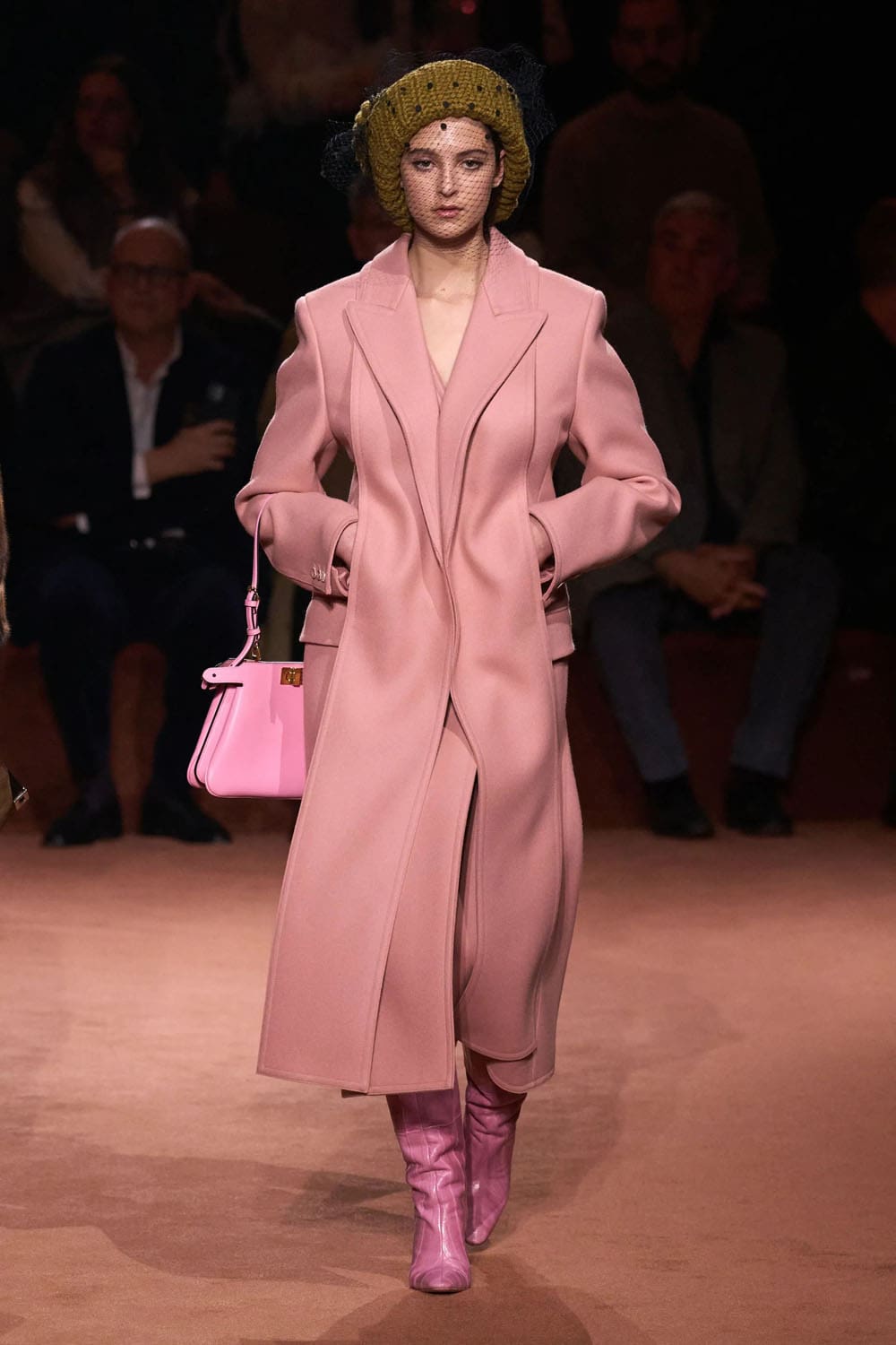 Fendi Otoño Invierno 2025 2026 Runway Revista (70)