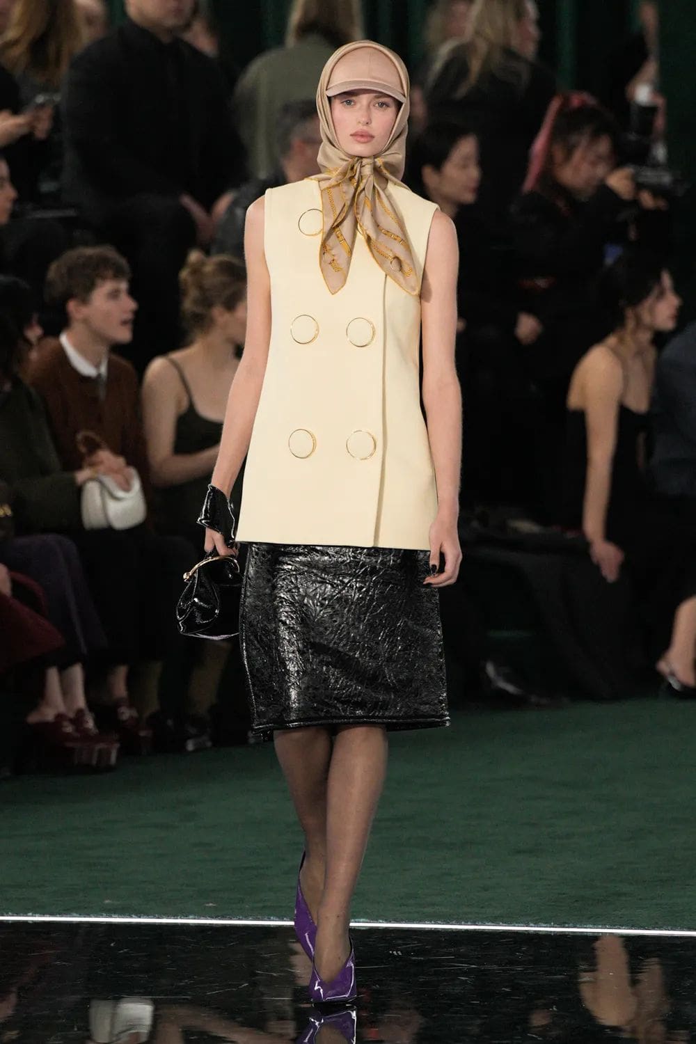 Gucci 秋冬 2025 2026 Runway 杂志(2)