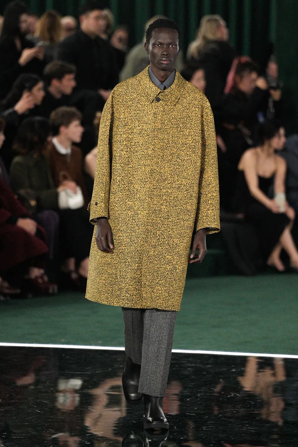 Gucci 秋冬 2025 2026 Runway 杂志(39)