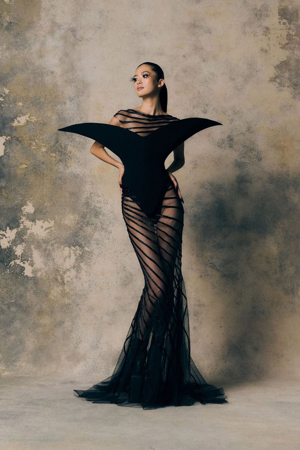 Harris Reed Fall Winter 2025 2026 London Runway Magazine (13)