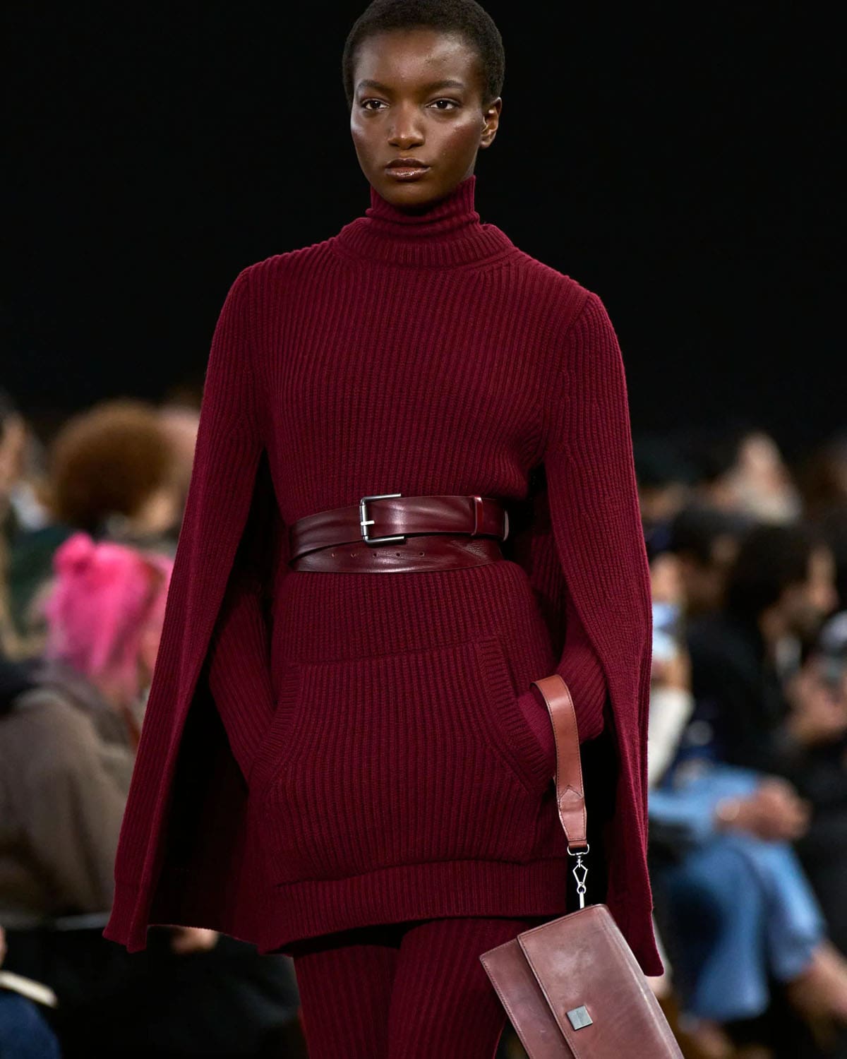Max Mara Otoño Invierno 2025 2026 Runway Revista (14)