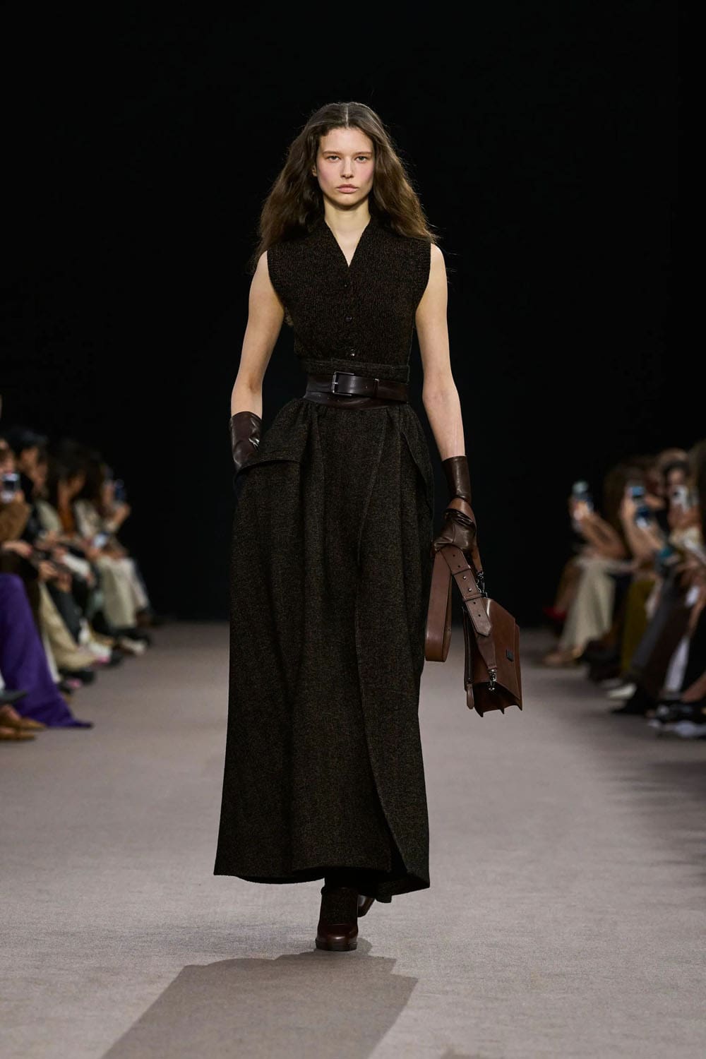 Max Mara Otoño Invierno 2025 2026 Runway Revista (22)