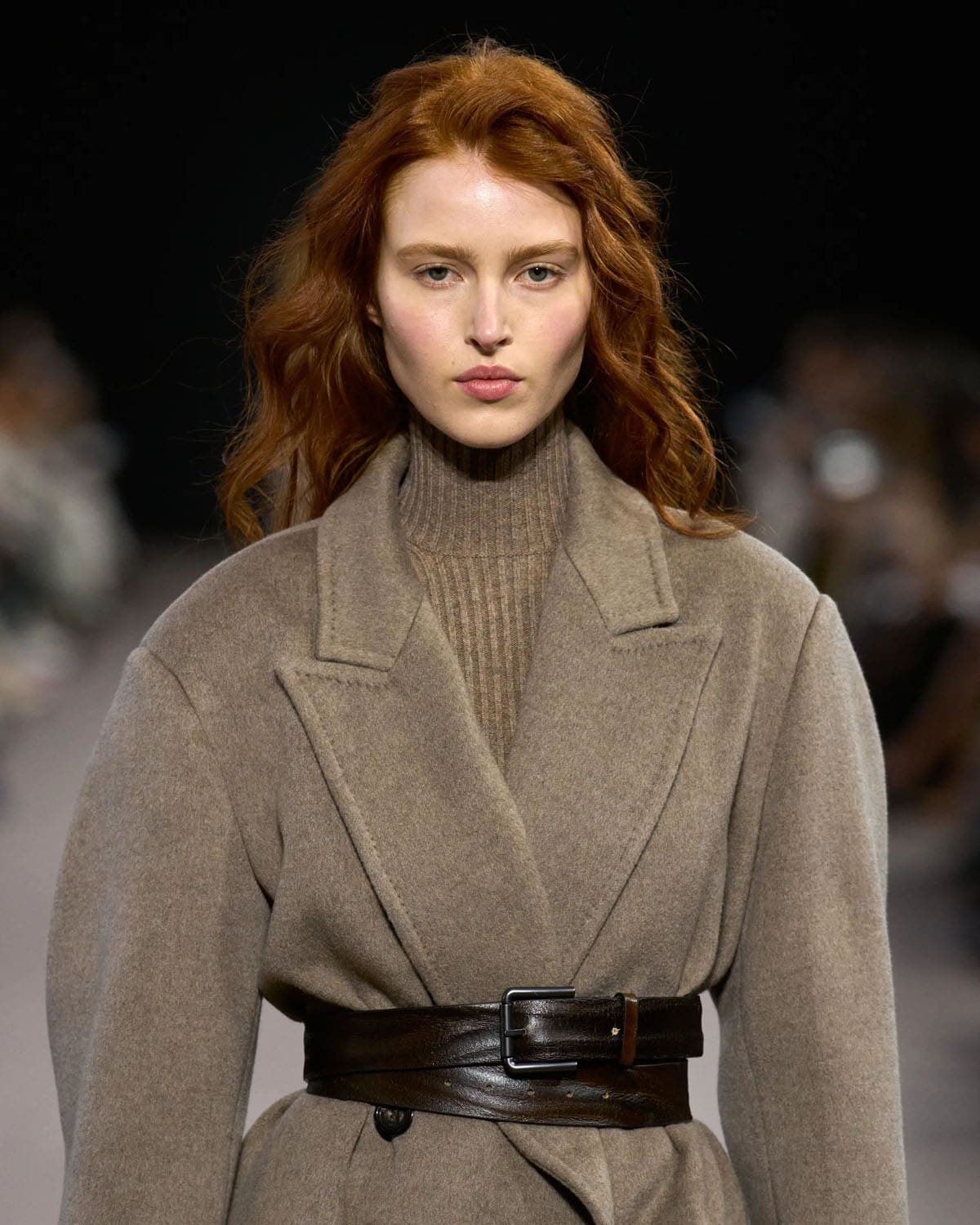 Max Mara Otoño Invierno 2025 2026 Runway Revista (27)