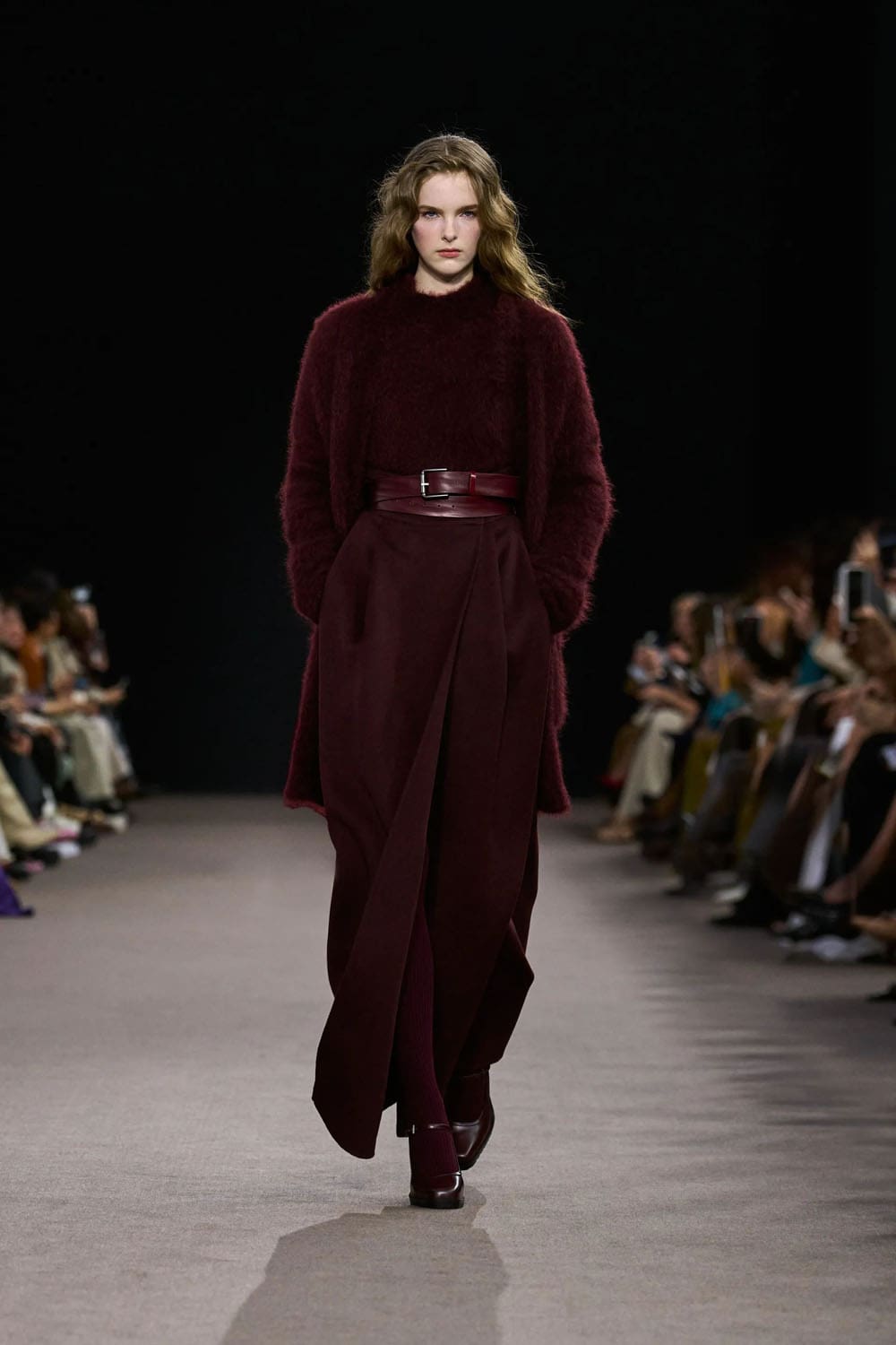 Max Mara Otoño Invierno 2025 2026 Runway Revista (4)
