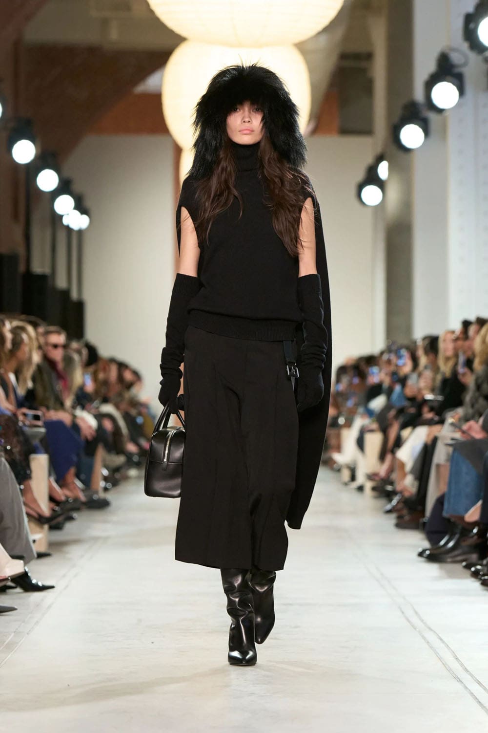 Michael Kors 2025 秋冬 2026 纽约 Runway 杂志(12)