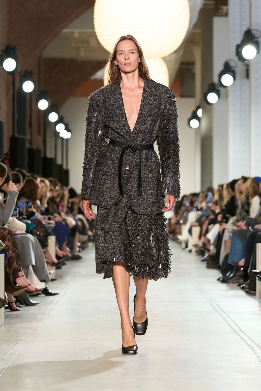 Michael Kors 2025 秋冬 2026 纽约 Runway 杂志(16)