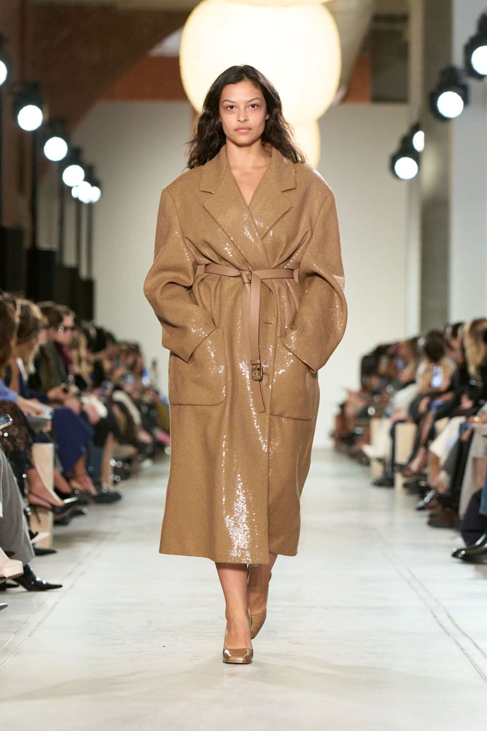 Michael Kors 2025 秋冬 2026 纽约 Runway 杂志(36)